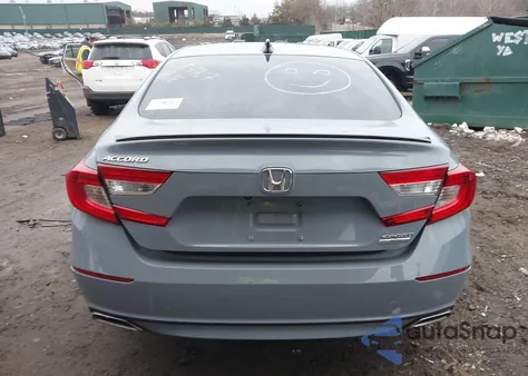 2022 Honda Accord Sport Special Edition z USA, uszkodzony, nr VIN 1HGCV1F48NA062084